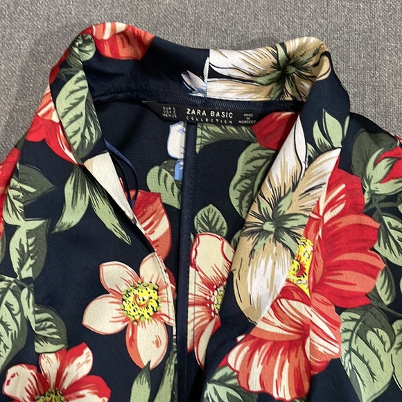 Zara Black Floral Print Open Blazer with option Tie Belt - Picture 14 of 15